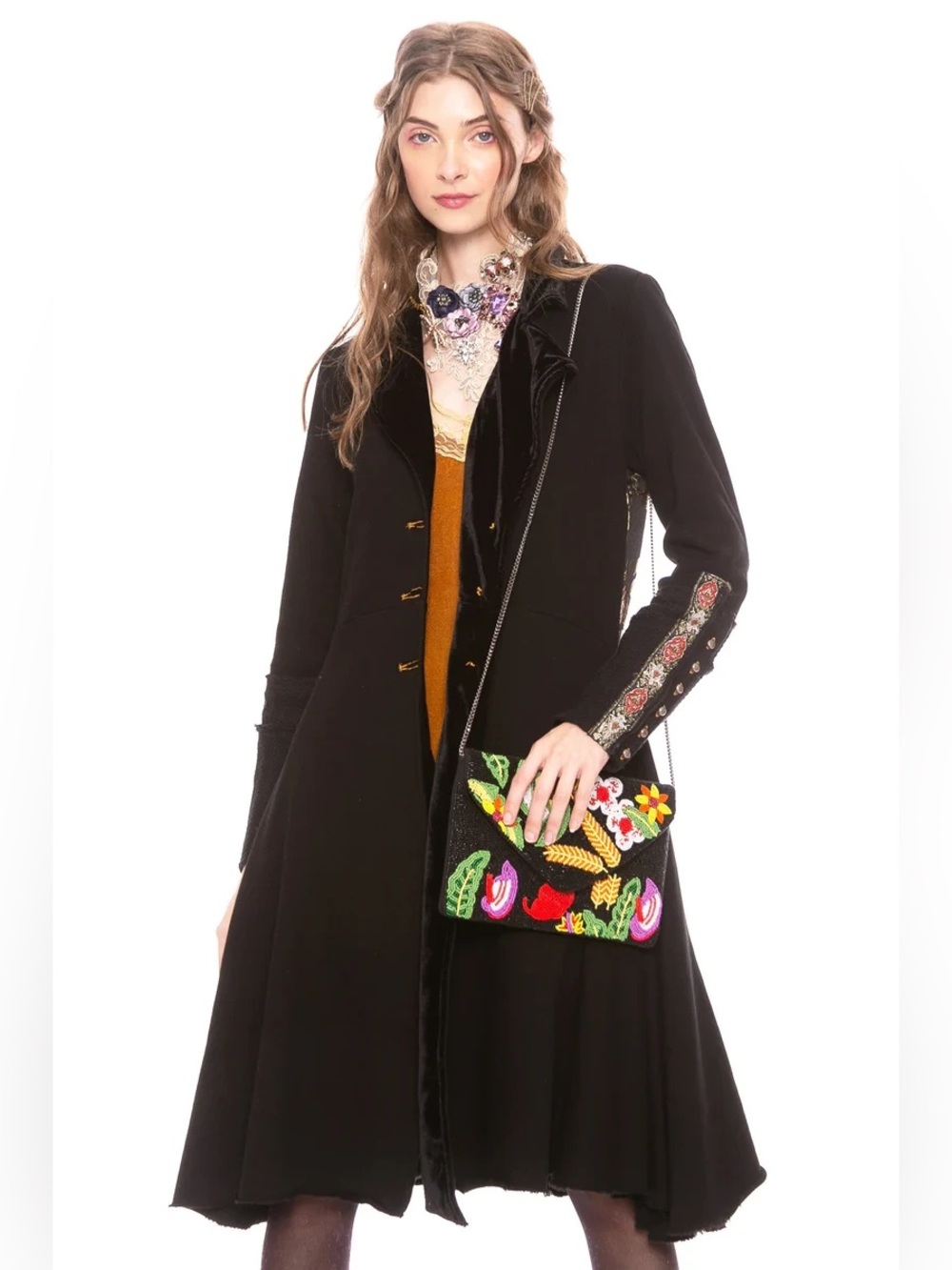 ARATTA- WOMEN'S "THE HEART OF AUTUMN" COAT IN BLACK